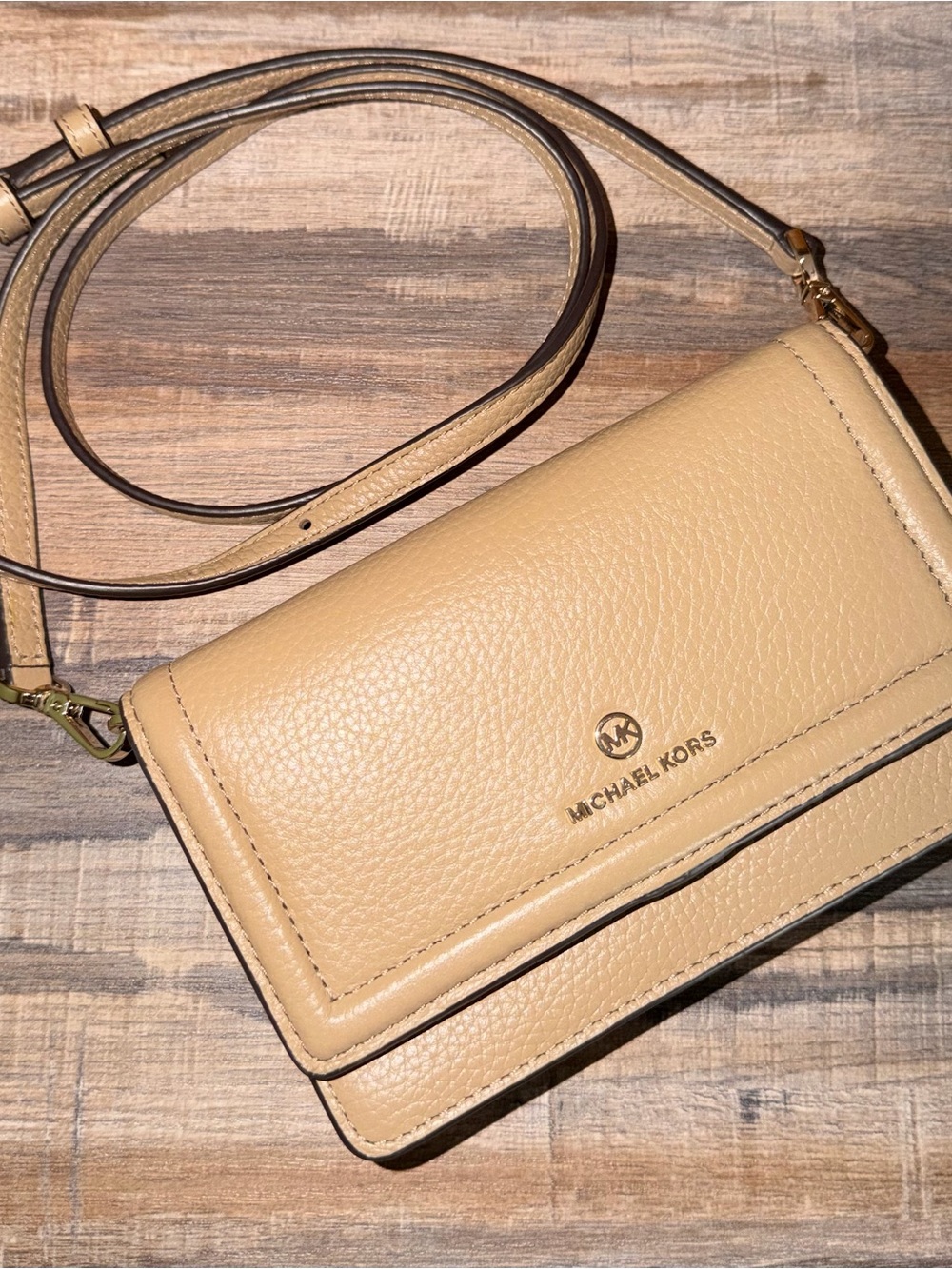 Michael Kors Tan Pebbled Leather Crossbody Wallet